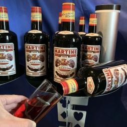 VERMEHRENDE MARTINIFLASCHEN
